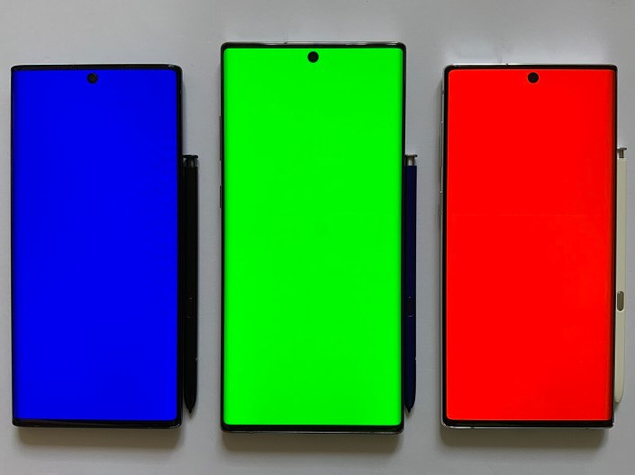 Bütçe Telefon Seçiminde Ekran Teknolojisi (LCD mi AMOLED mi) Nasıl Değerlendirilmeli?